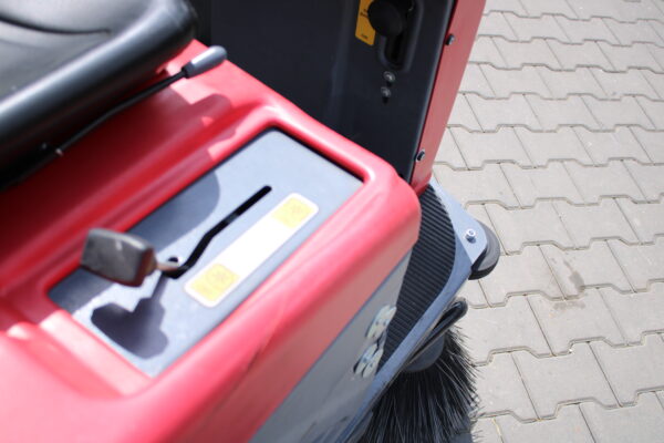 gansow 1250e zit veegmachine elektrische met maar 94 uur - Afbeelding 8