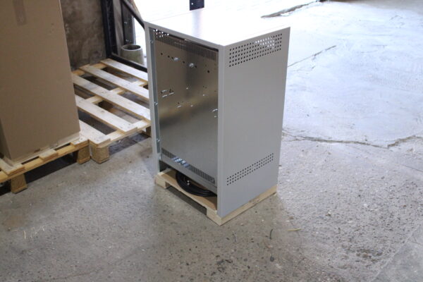 SE lader 80 volt 100ah - Afbeelding 3