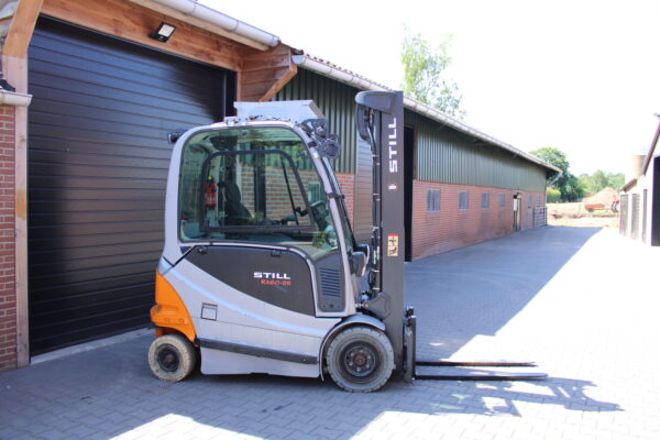 Still RX60-25 heftruck elektrische accu 96% triplex sideshift