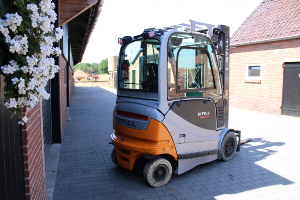 Still RX60-25 heftruck elektrische accu 96% triplex sideshift - Afbeelding 5