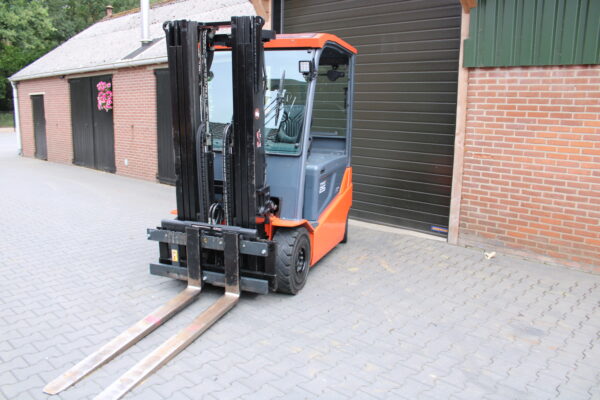Toyota 8fbmt25 heftruck elektrische triplex sideshift 4 de functie - Afbeelding 11