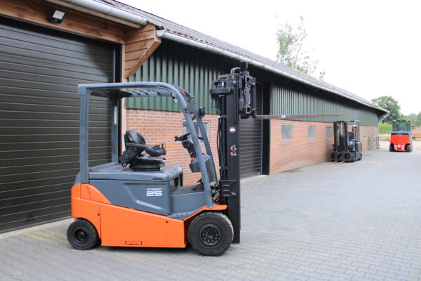Toyota 8fbmt25 heftruck elektrische triplex lepelverstelling sideshift - Afbeelding 4