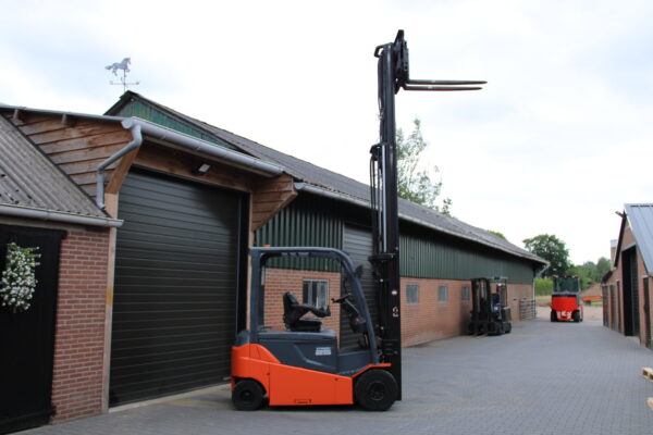 Toyota 8fbmt25 heftruck elektrische triplex lepelverstelling sideshift - Afbeelding 6