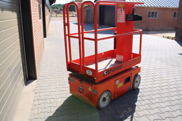 Snorkel m123 hoogwerker elektrische met nieuwe accu - Afbeelding 4