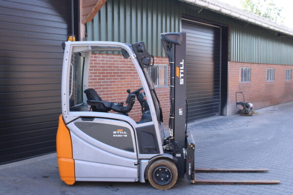Still RX20 16 heftruck elektrische triplex lepelverstelling sideshift