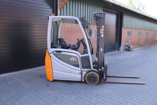 Still RX20 18 heftruck elektrische triplex sideshift lepelverstelling