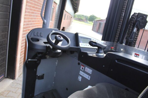 Still FM-X14 reachtruck elektrische triplex sideshift freelift - Afbeelding 10