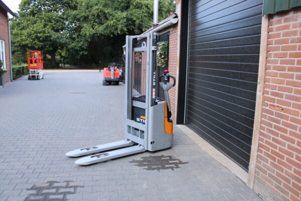 Still EXV10 stapelaar elektrische met maar 1260 uur - Afbeelding 5