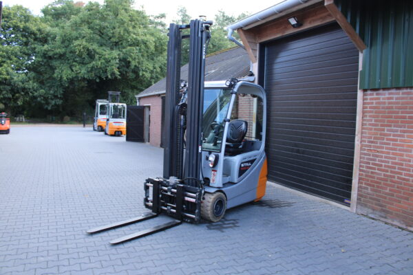 Still RX20 20 heftruck elektrische triplex lepelverstelling sideshift - Afbeelding 5