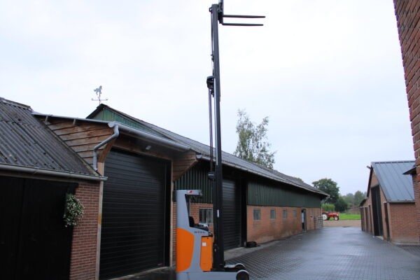 Still FM-X14 reachtruck elektrische triplex sideshift freelift - Afbeelding 6