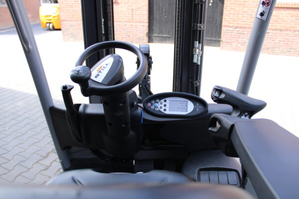 Still RX50-10 heftruck elektrische triplex sideshift - Afbeelding 12