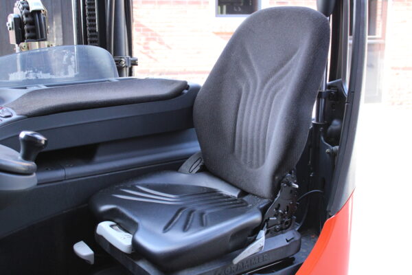 Linde R12B01 reachtruck elektrische triplex sideshift freelift - Afbeelding 9
