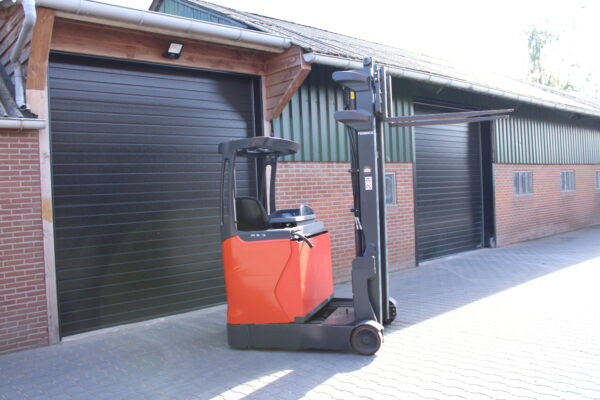 Linde R12B01 reachtruck elektrische triplex sideshift freelift - Afbeelding 6