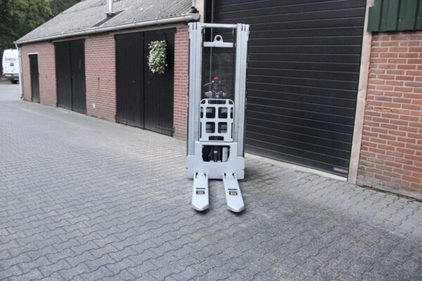Still exv16 stapelaar nieuwe accu elektrische triplex freelift - Afbeelding 4