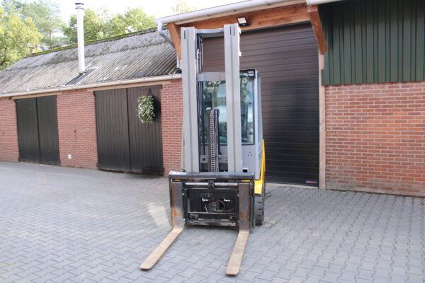 Jungheinrich EFG430 heftruck elektrische accubj 2022 triplex freelift sideshift lepelverstelling - Afbeelding 7