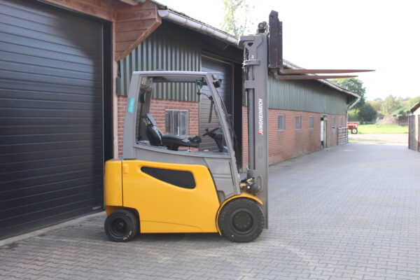 Jungheinrich EFG430 heftruck elektrische accubj 2022 triplex freelift sideshift lepelverstelling - Afbeelding 5