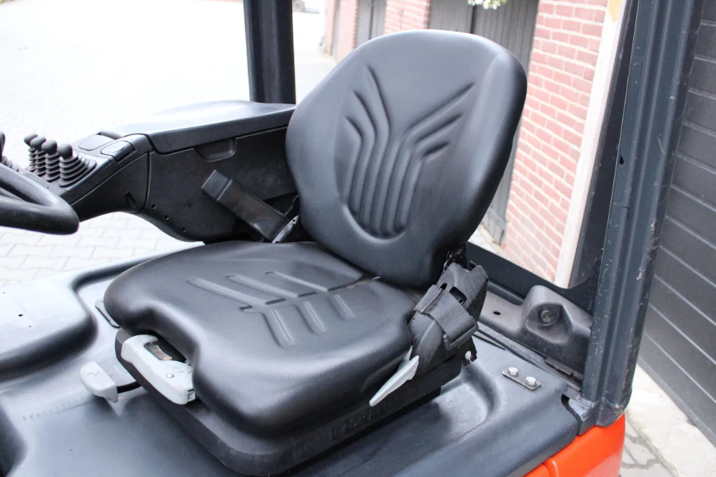 Linde E16 heftruck elektrische triplex sideshift lepelverstelling - Afbeelding 3