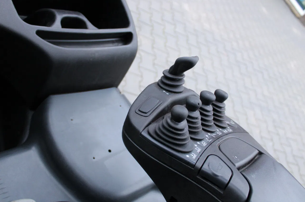 Linde E16 heftruck elektrische triplex sideshift lepelverstelling - Afbeelding 4