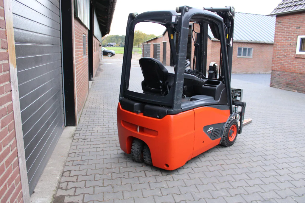 Linde E16 heftruck elektrische triplex sideshift lepelverstelling - Afbeelding 6