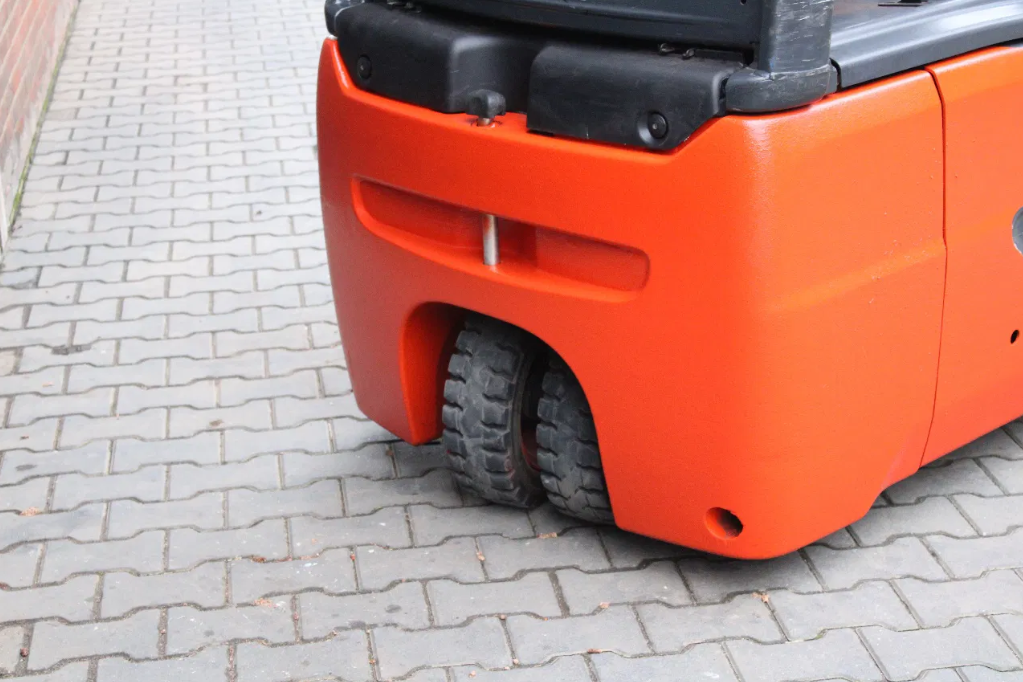 Linde E16 heftruck elektrische triplex sideshift lepelverstelling - Afbeelding 7