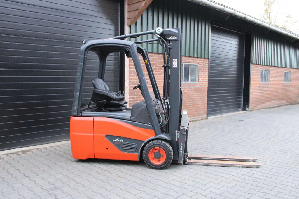 Linde E16 heftruck elektrische triplex sideshift lepelverstelling - Afbeelding 10