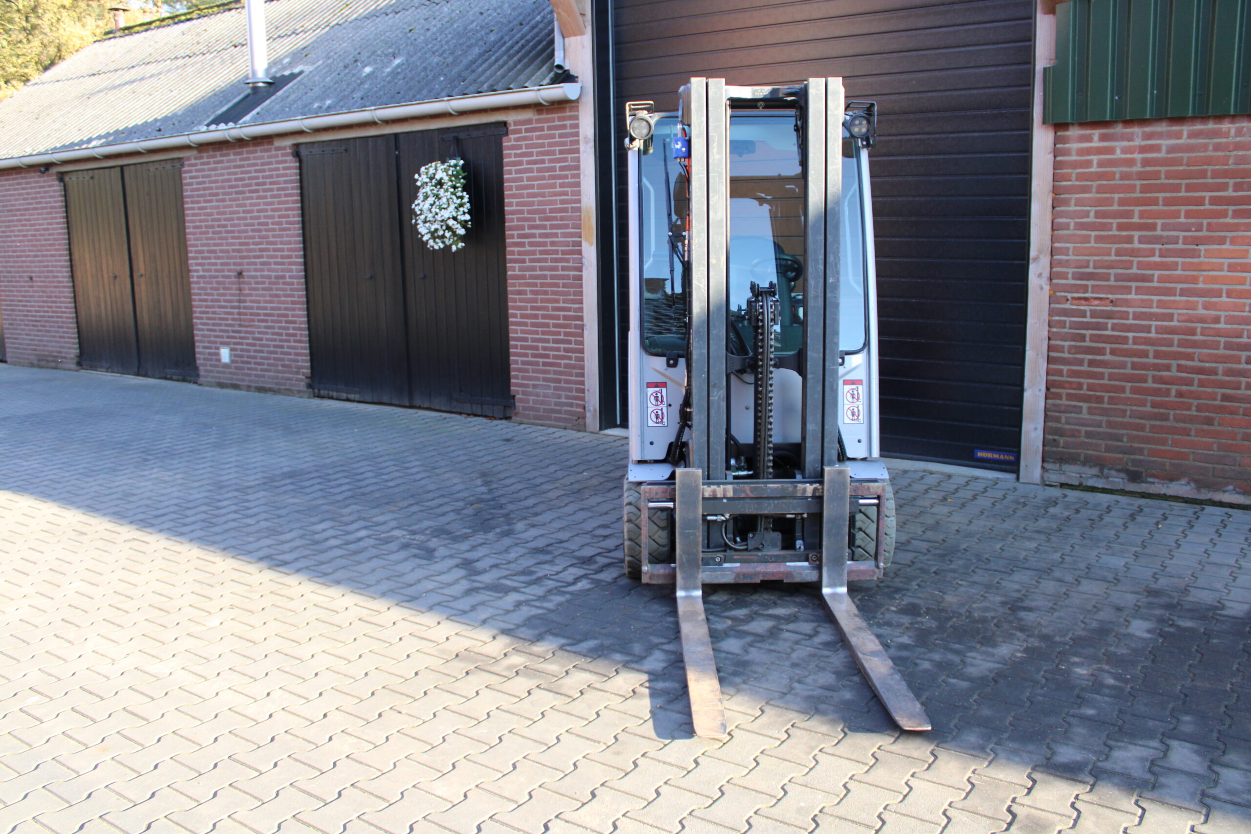 Still RX20 20L heftruck elektrische sideshift triplex - Afbeelding 9