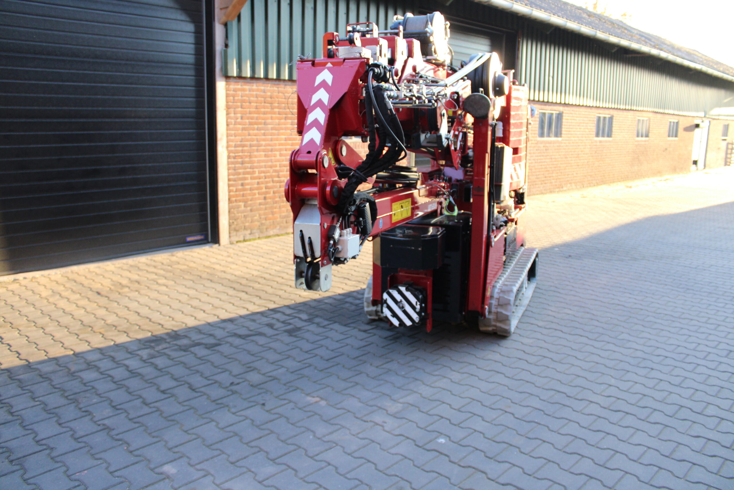 Hoeflon C10 bj 2022 met maar 1000 werk uren - Afbeelding 18