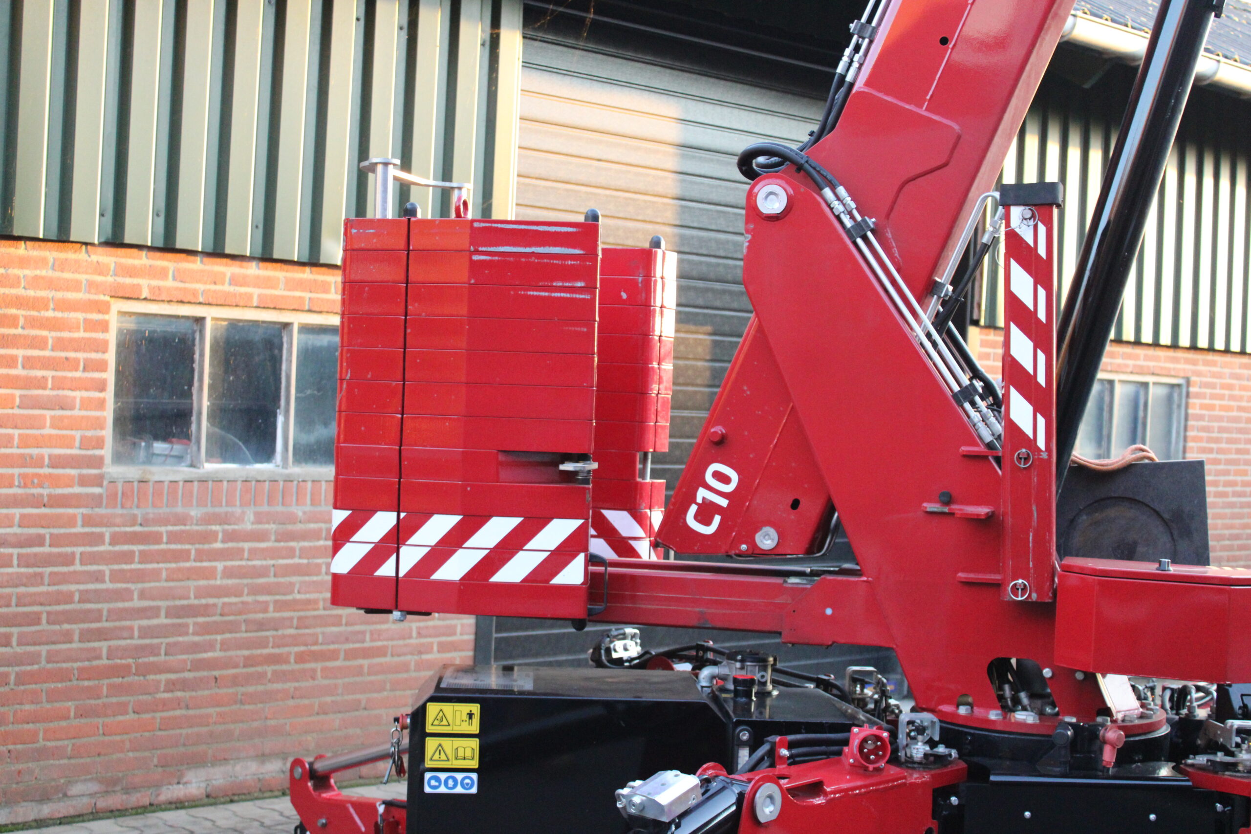 Hoeflon C10 bj 2022 met maar 1000 werk uren - Afbeelding 8