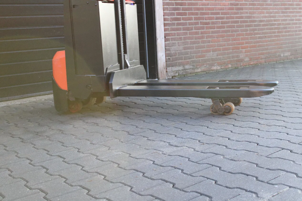 Toyota SWE080L stapelaar elektrische met pompwagen functie - Afbeelding 6