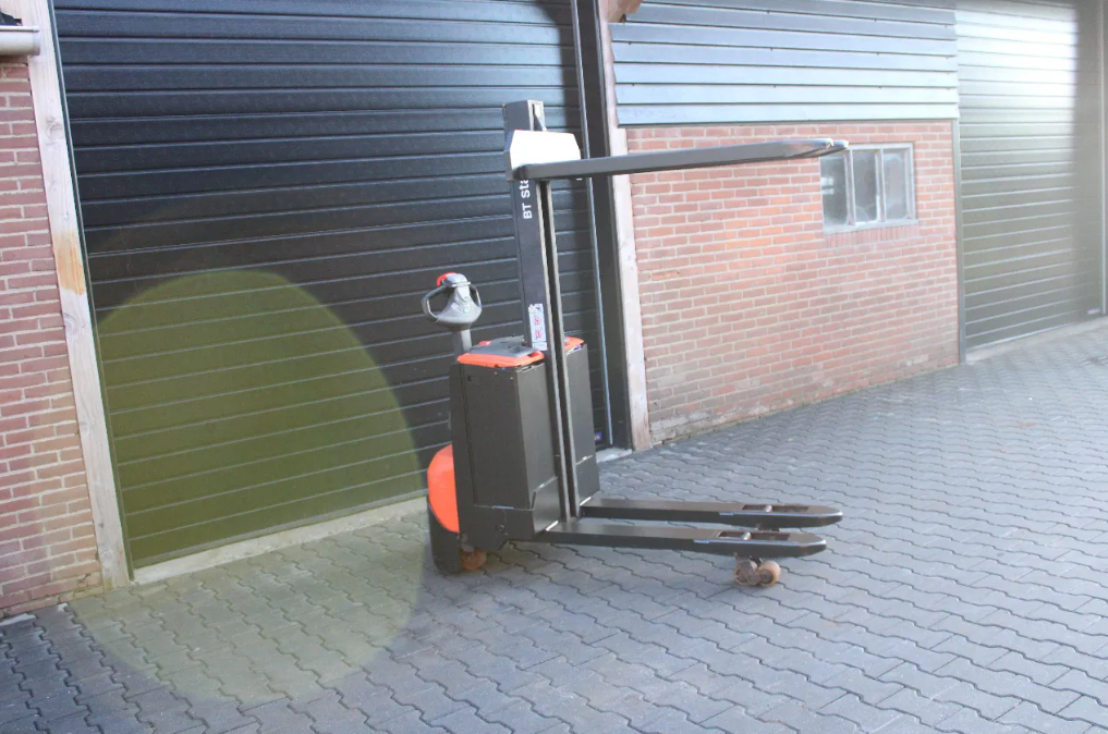 Toyota SWE080L stapelaar elektrische met pompwagen functie - Afbeelding 7