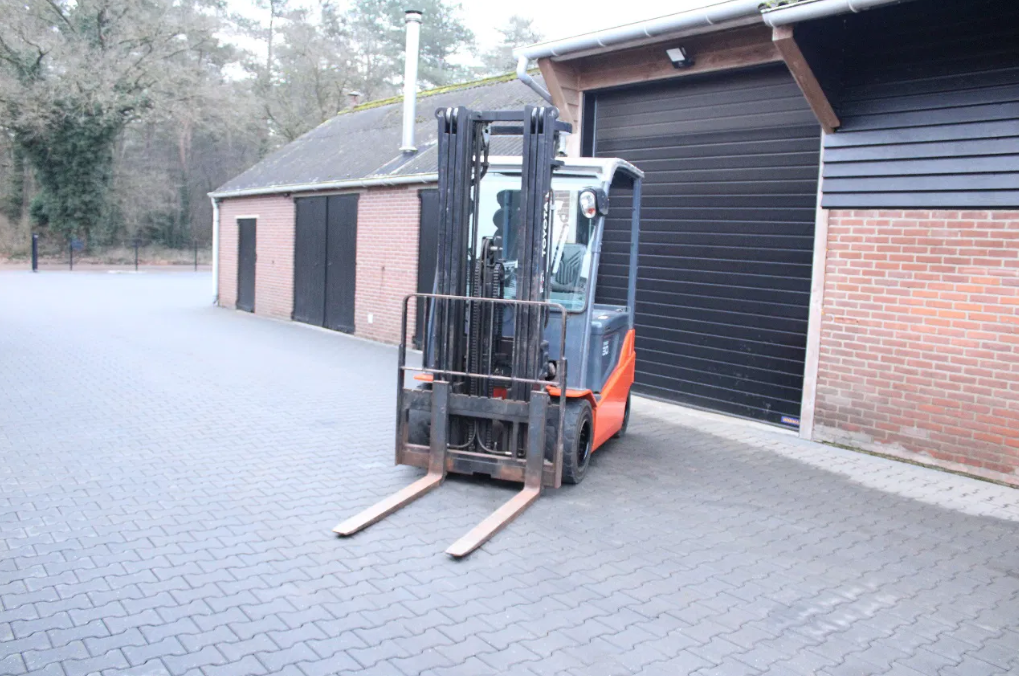 Toyota 8FBMKT30 heftruck elektrische triplex sideshift - Afbeelding 9