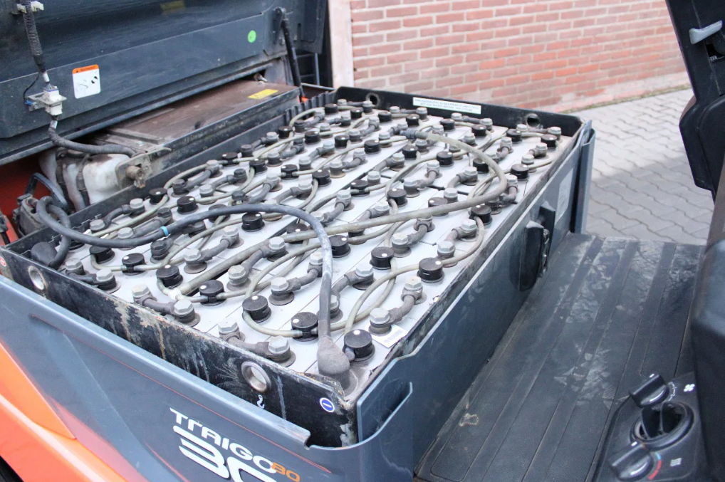 Toyota 8FBMKT30 heftruck elektrische triplex sideshift - Afbeelding 13