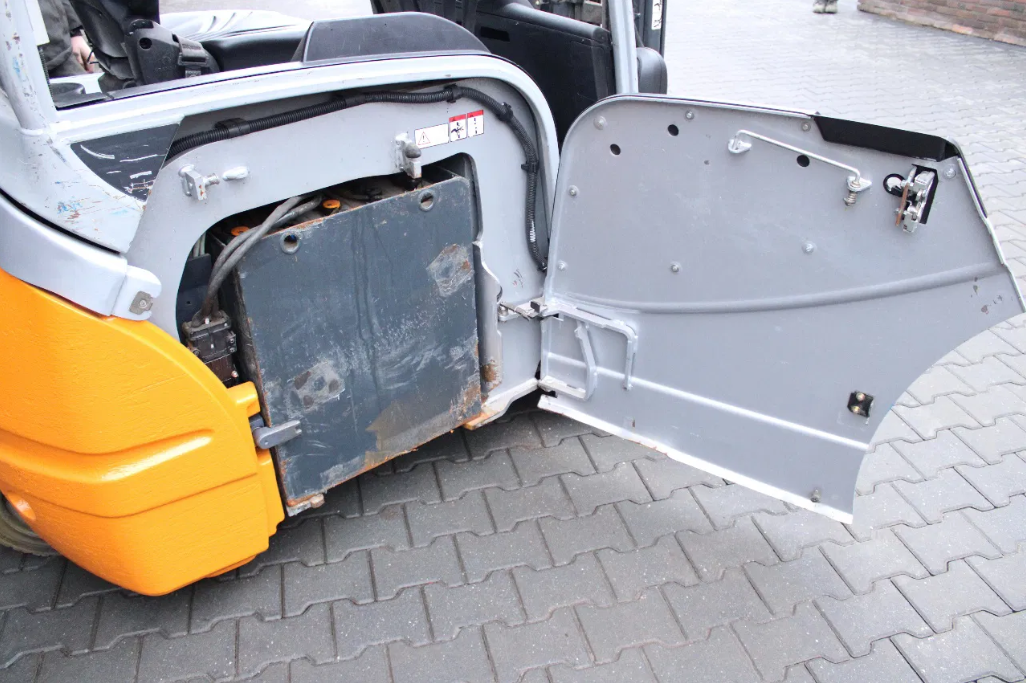 Still RX20 18 heftruck elektrische triplex sideshift - Afbeelding 8