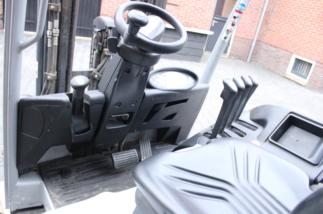 Still RX20 18 heftruck elektrische triplex sideshift - Afbeelding 12