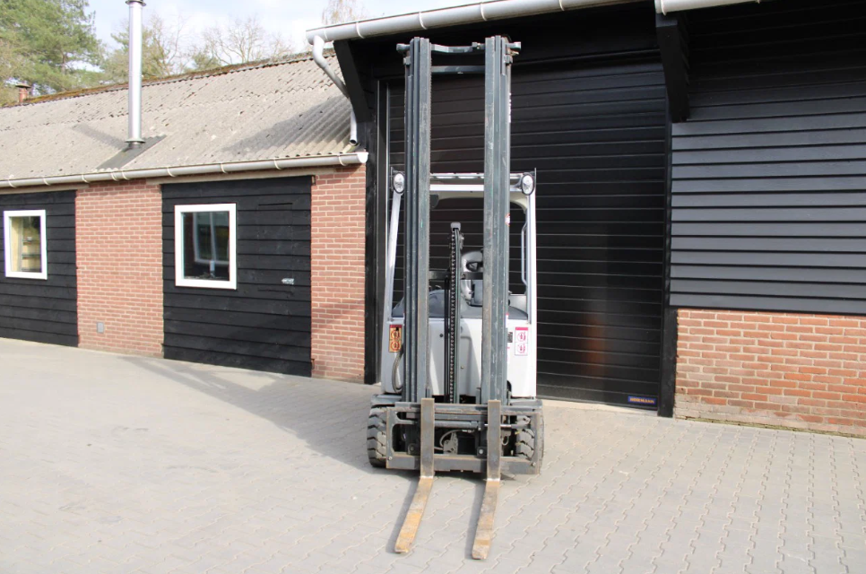 Still RX20 15 heftruck elektrische triplex sideshift - Afbeelding 5